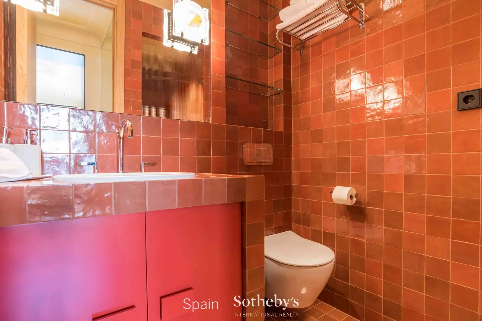 Bany de Apartament en venda en Madrid amb Aire condicionat i Calefacció