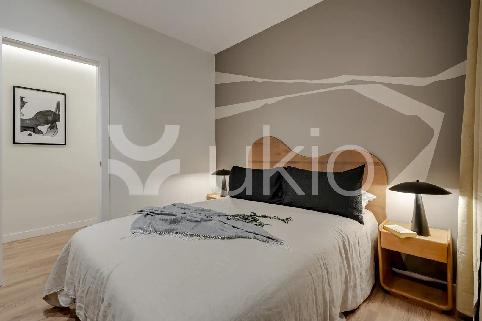 Schlafzimmer von Wohnungen zur Miete in Madrid mit Klimaanlage, Heizung und Terrasse