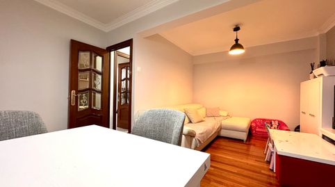 Foto 3 de Piso en venta en Centro - Ariz - Uribarri, Basauri