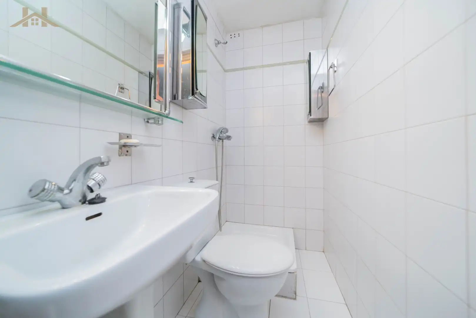 Bathroom of Houses for sale in Leganés  with Private garden, Terrace and Storage room