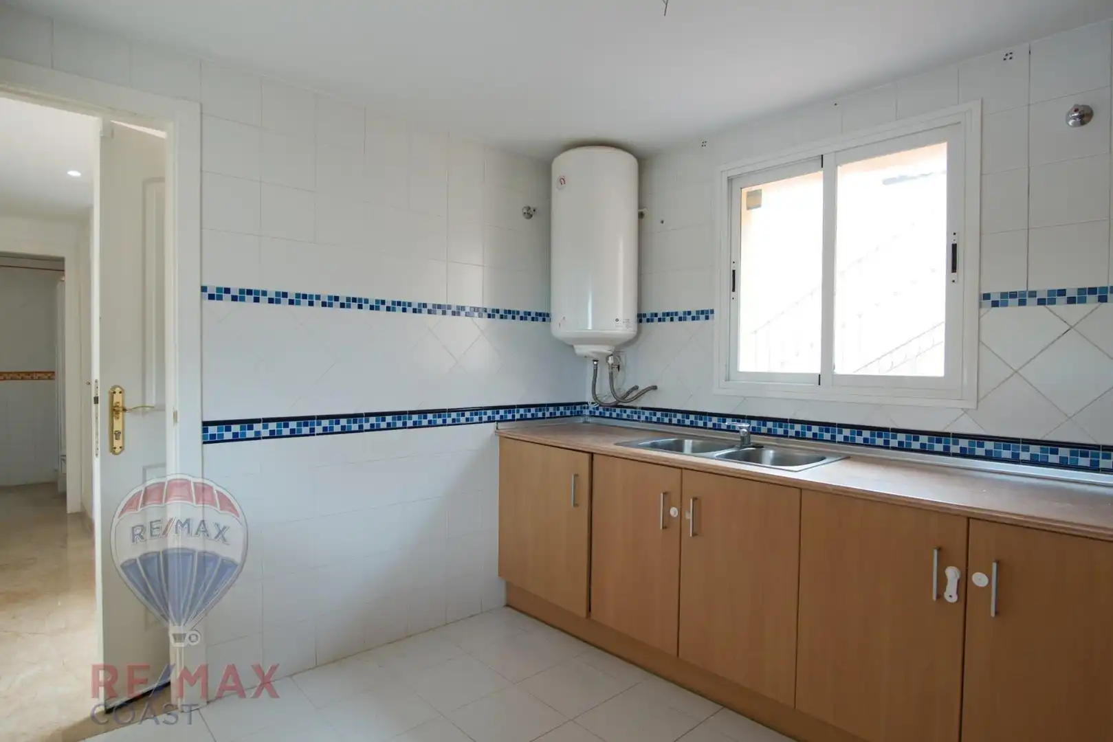 Kitchen of Detached homes for sale in Mijas  with Air Conditioner, Heating and Private garden