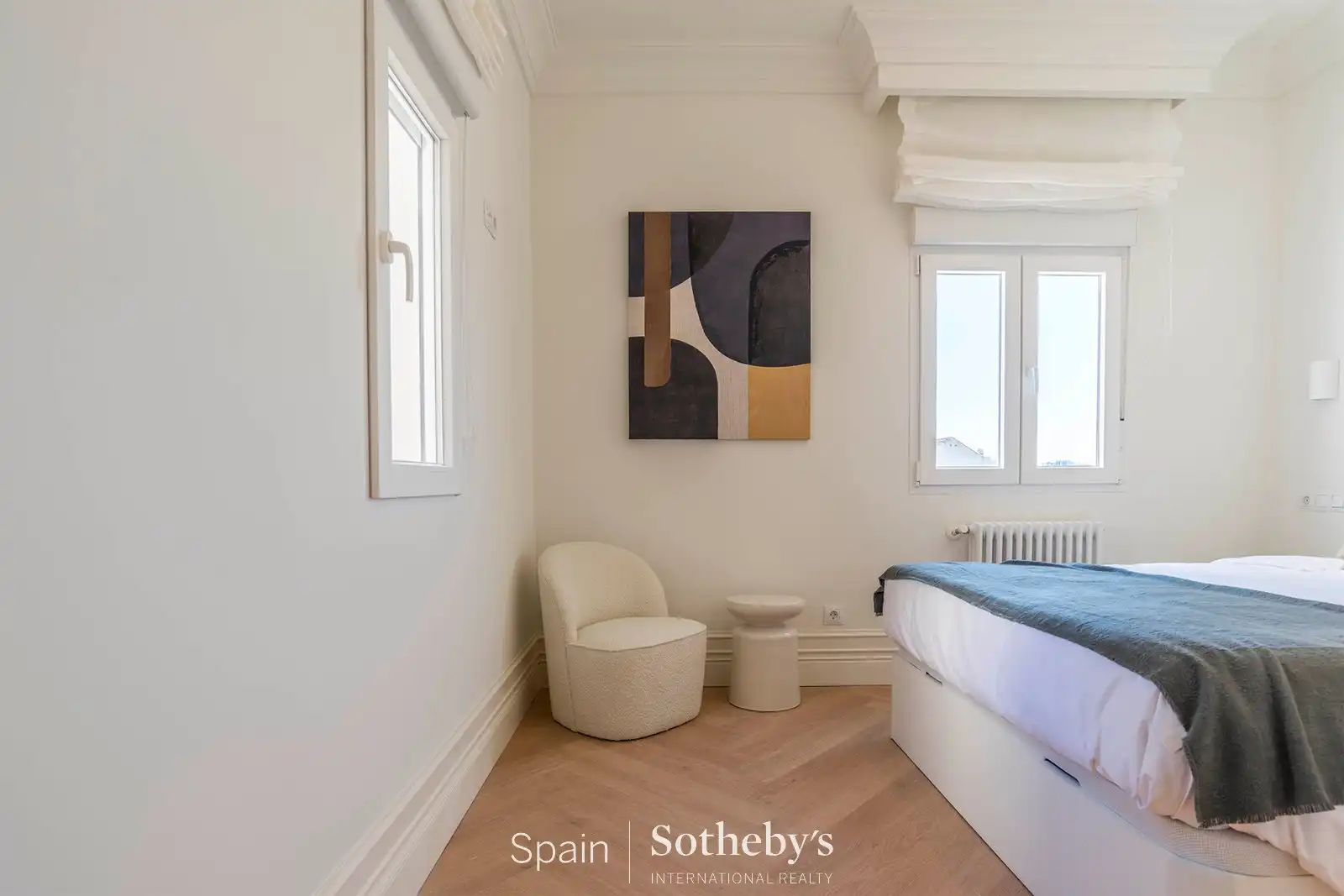 Schlafzimmer von Wohnungen zum Verkauf in Madrid mit Klimaanlage und Heizung