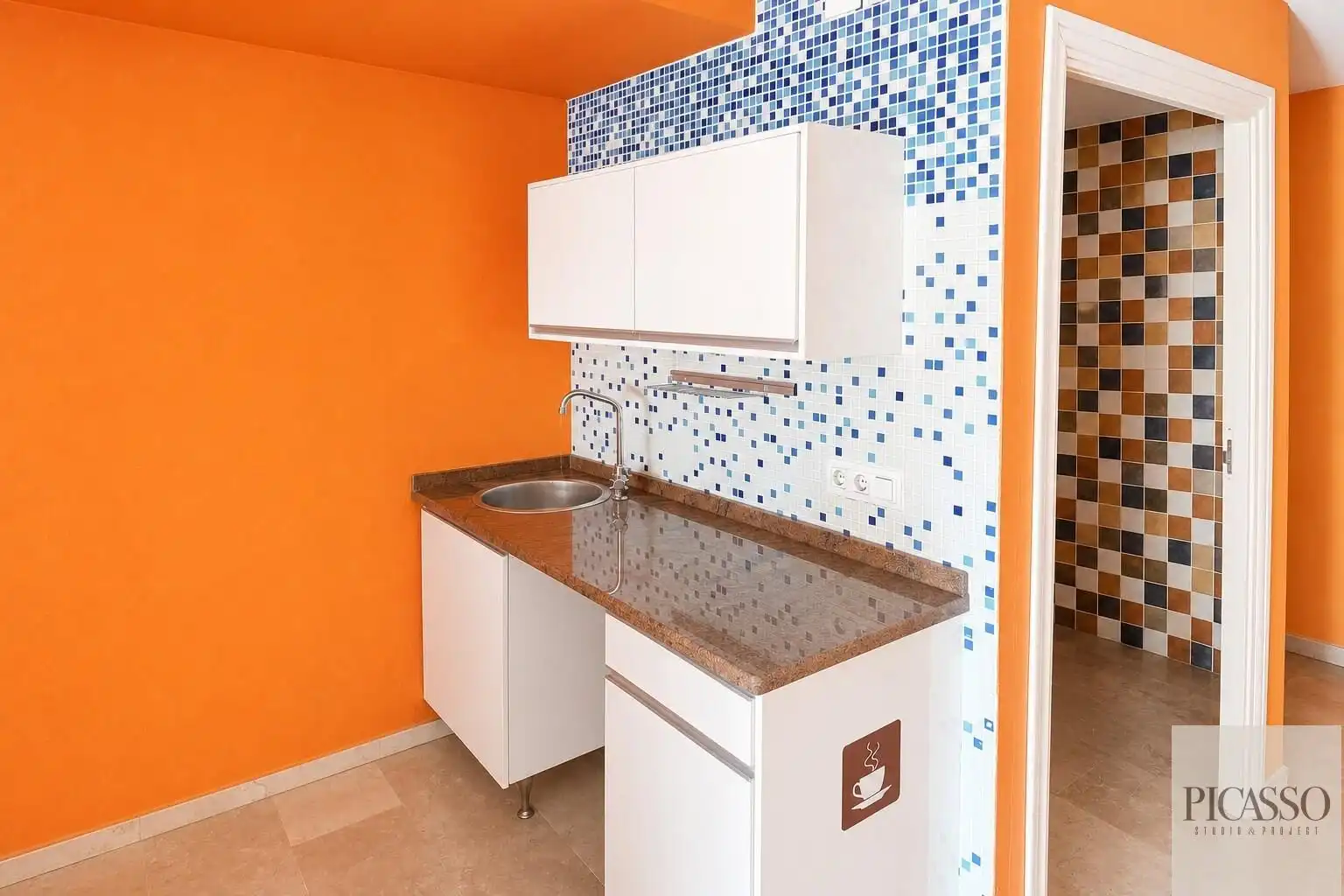 Kitchen of Commercial properties for sale in Torremolinos