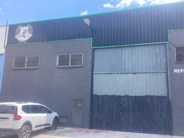 Nave industrial en Venta en Avinguda de Barcelona, 36 en Estadio Castalia