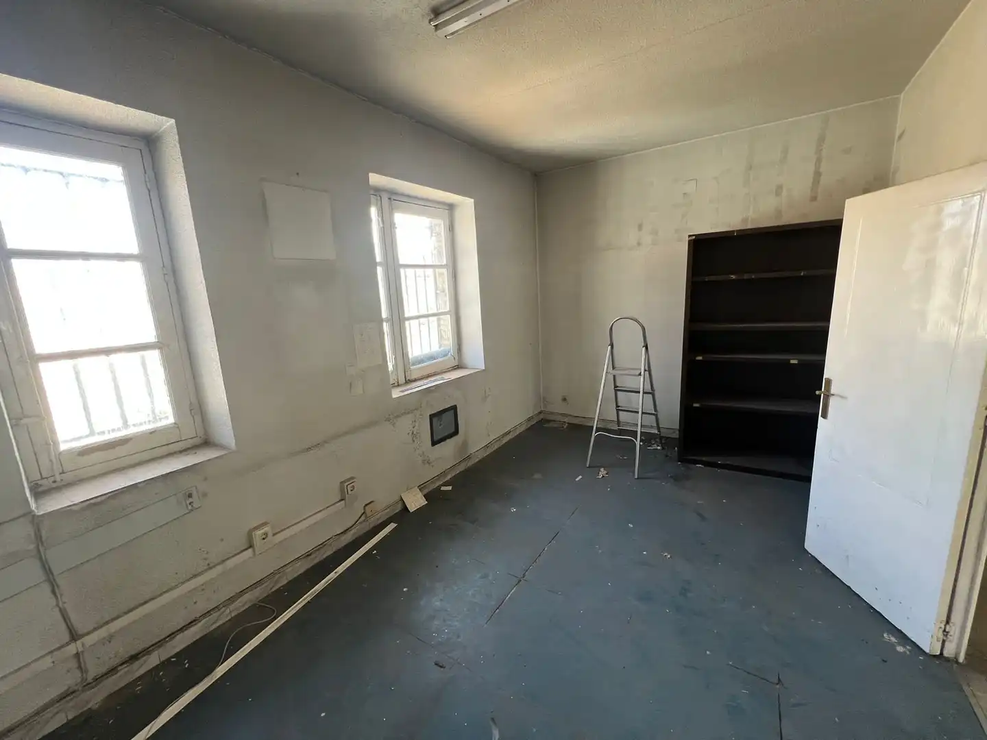 Local en venta en Ávila