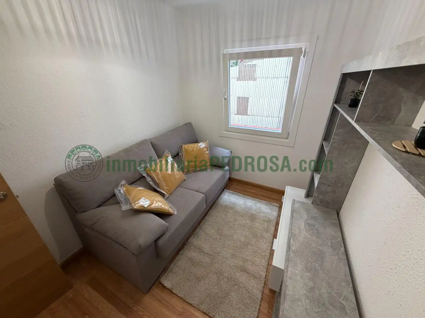 Schlafzimmer von Wohnung zur Miete in Pontevedra Capital 