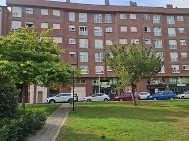 Appartement avec ascenseur à vendre à Gijón - CL RIO SELLA 5