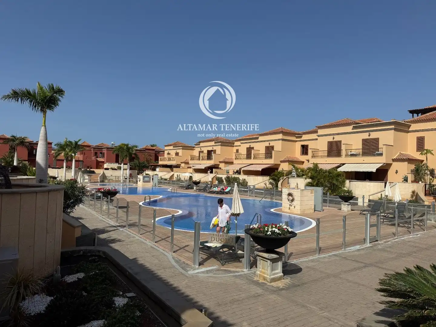Terrassa de Casa adosada en venda en Adeje amb Terrassa, Traster i Piscina