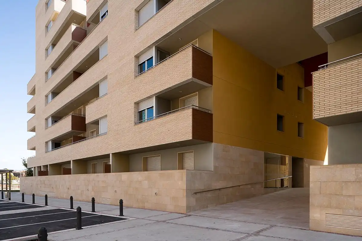 Motorradstellplatz mit Aufzug zum Verkauf in Carrer de Jaume Munmany 25, imagen 5