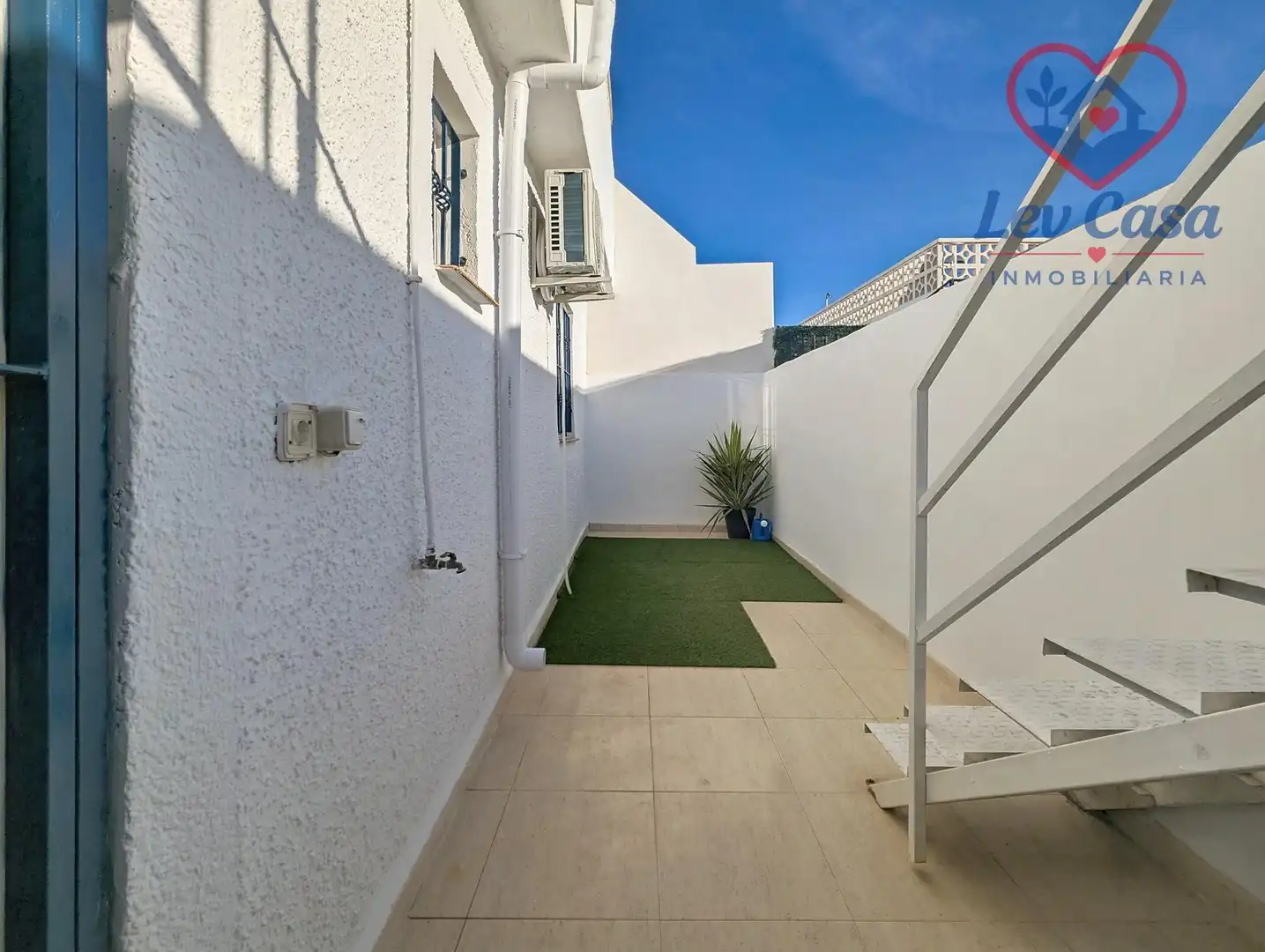 Terrassa de Casa o xalet en venda en Mazarrón amb Jardí privat i Piscina comunitària
