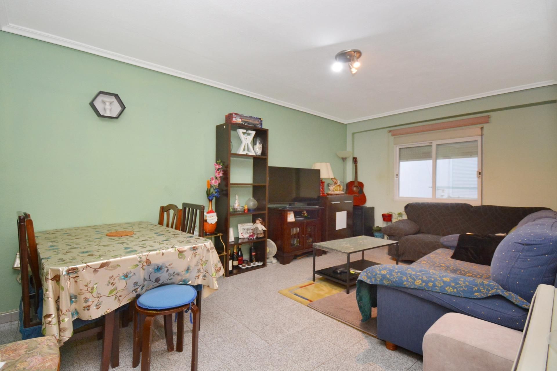 Sala d'estar de Pis en venda en  Zaragoza Capital amb Balcó