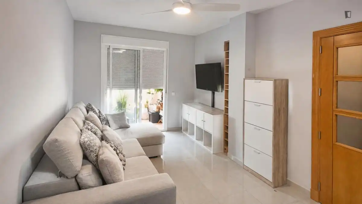 Sala de estar de Apartamento de alquiler en Roquetas de Mar con Amueblado, Horno y Lavadora
