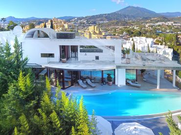 Casa en venda a Nueva Andalucía