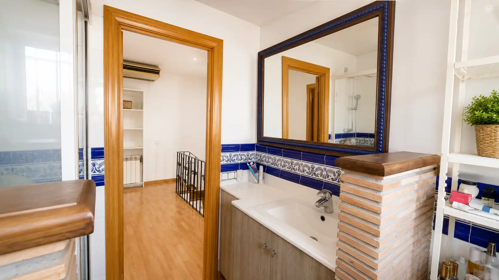 Bany de Casa o xalet en venda en Sant Pere de Ribes amb Piscina