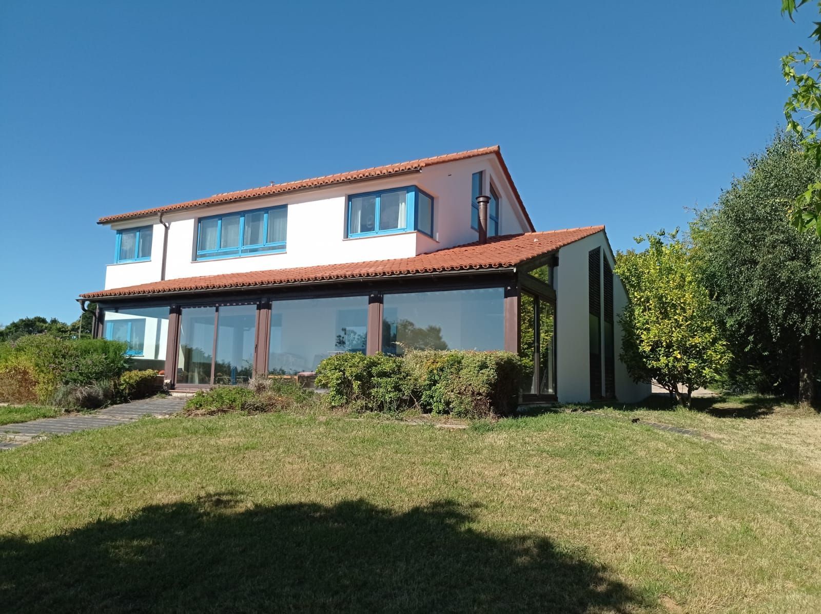 Vista exterior de Casa o chalet en venta en Miño con Calefacción, Parquet y Trastero