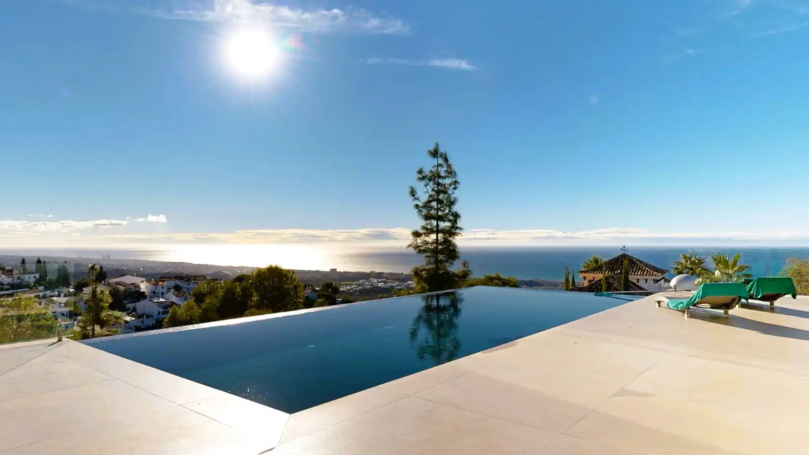 Piscina de Casa o xalet en venda en Marbella amb Aire condicionat, Terrassa i Traster
