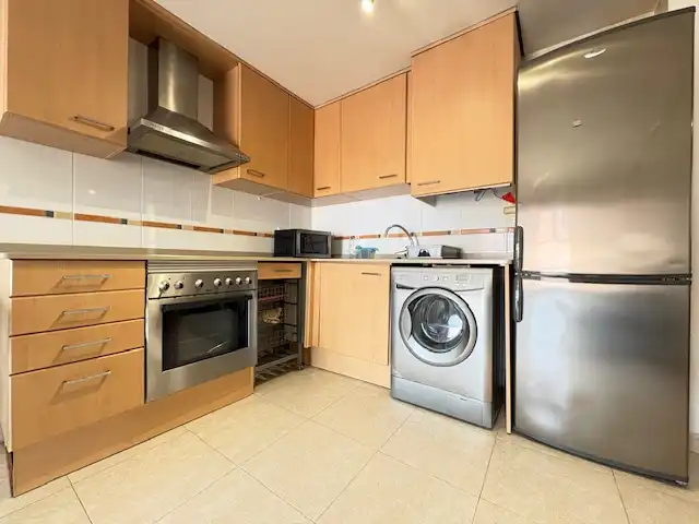 Küche von Wohnung zur Miete in Castellón de la Plana / Castelló de la Plana mit Klimaanlage, Möbliert und Ofen