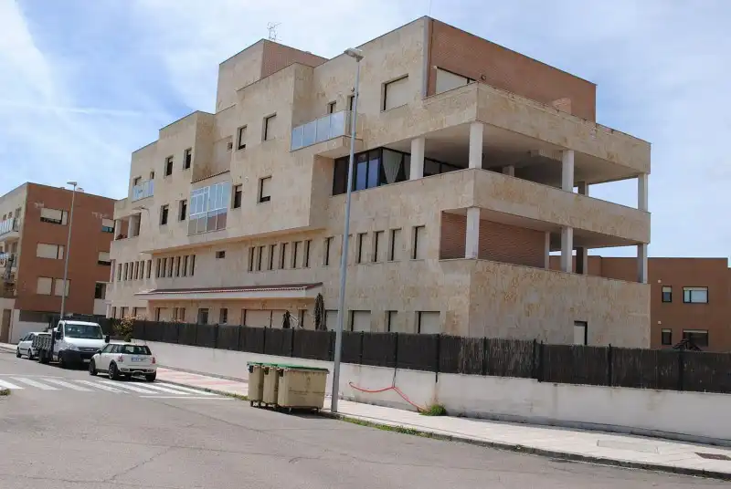 Vista exterior de Pis en venda en Carbajosa de la Sagrada, Salamanca