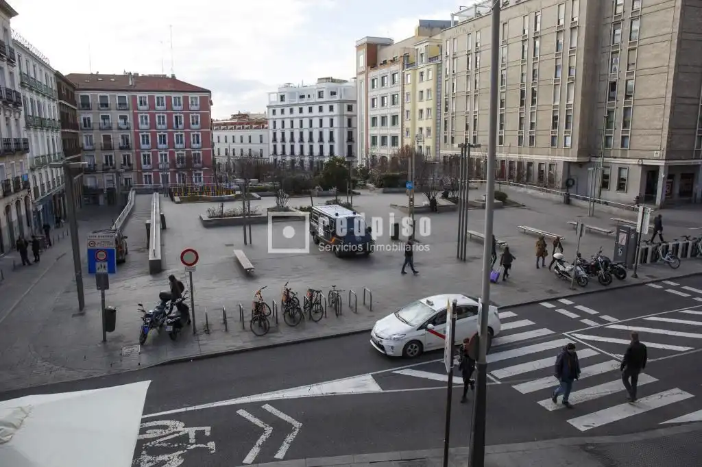 Außenansicht von Dachboden zum Verkauf in Madrid mit Klimaanlage, Heizung und Terrasse