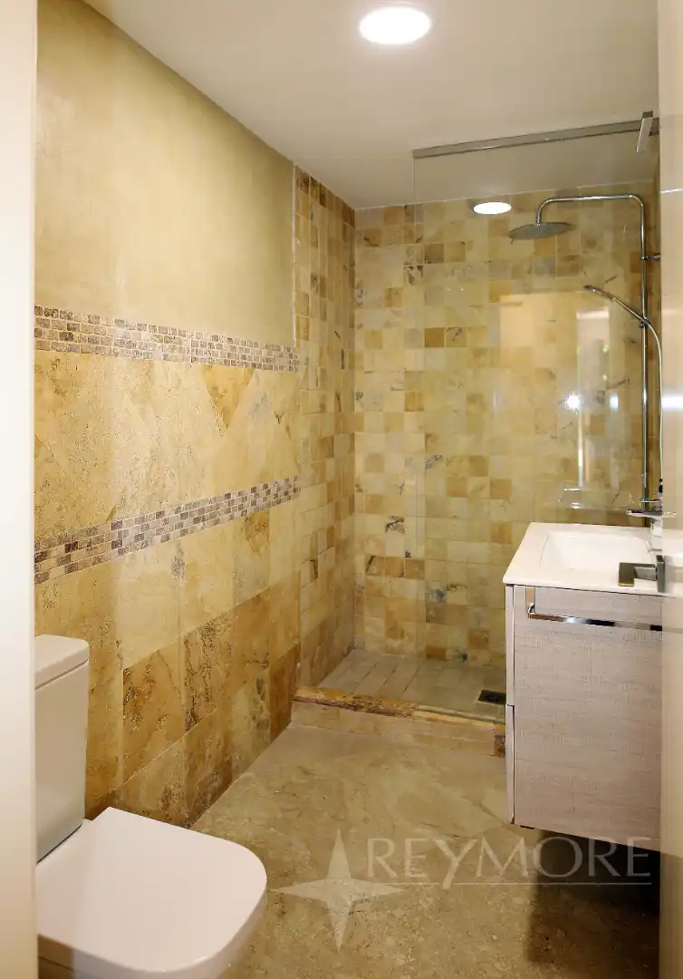 Baño de Casa o chalet en venta en Córdoba con Aire acondicionado, Calefacción y Jardín privado