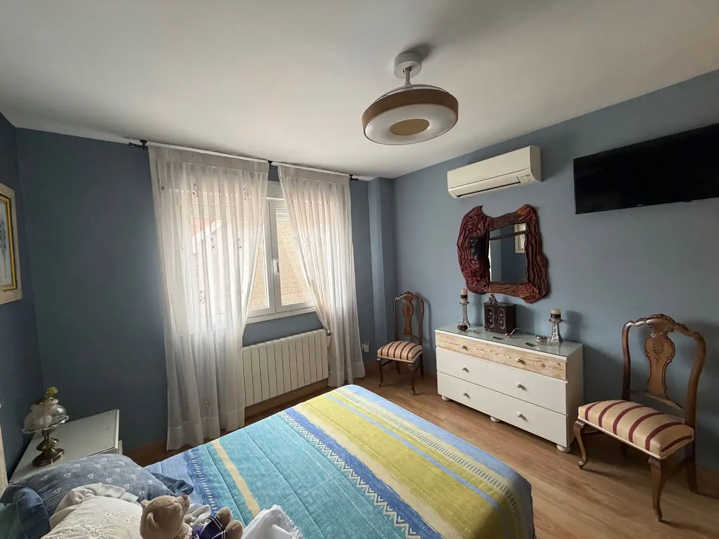 Habitación de Casa adosada en venta en Fuenlabrada con Aire acondicionado, Calefacción y Trastero