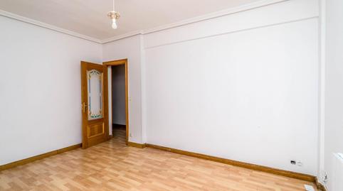 Foto 3 de Piso en venta en Rondilla, Valladolid Capital