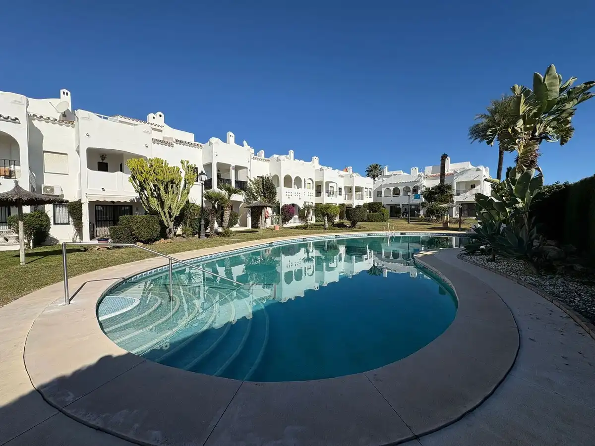 Adossat amb piscina en venda a Estepona - Estepona,Bel-Air,Avenida de Bel-Air, imagen 28