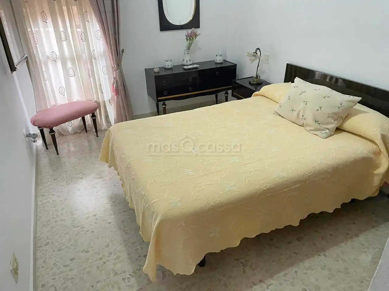 Flat for rent in Calle Gibraltar, San José - San Bernardo