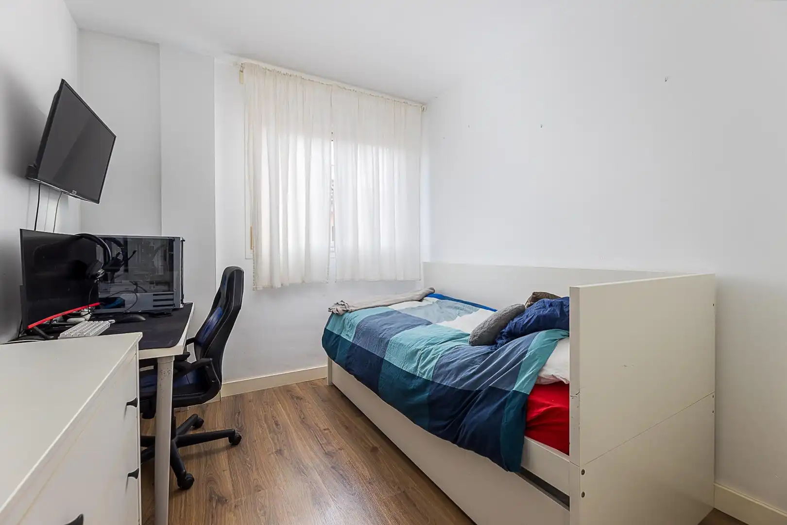 Bedroom of Duplexes for sale in  Palma de Mallorca  with Air Conditioner, Heating and Storage room