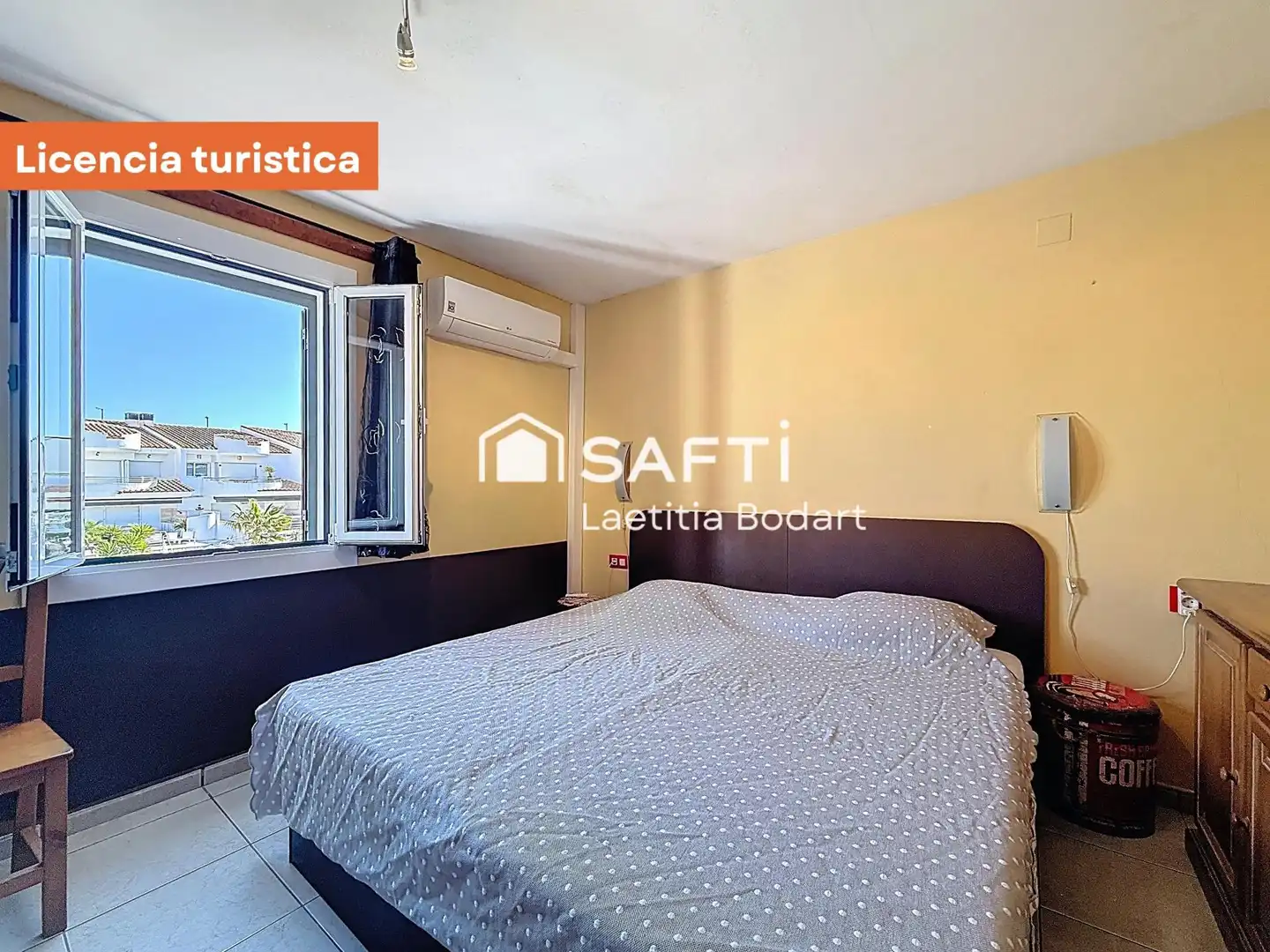 Habitación de Casa adosada en venta en Empuriabrava con Aire acondicionado, Calefacción y Terraza