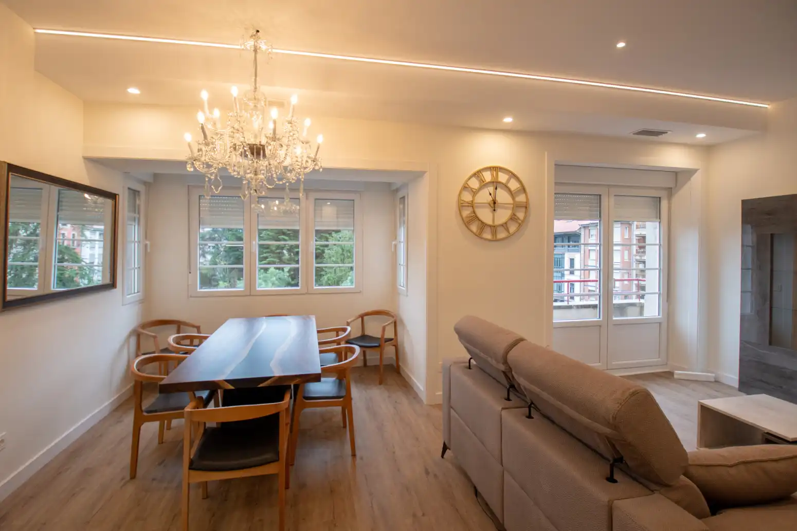 Comedor de Piso en venta en Villaviciosa con Calefacción, Terraza y Domótica