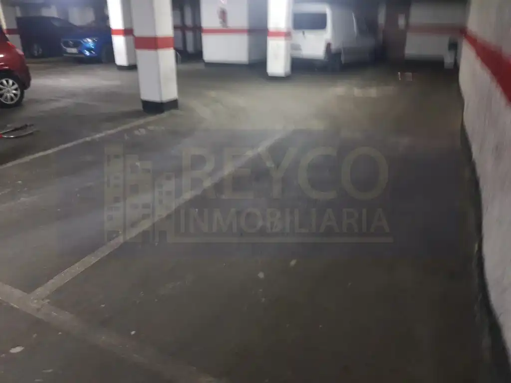 Parking of Garage for rent in Haro