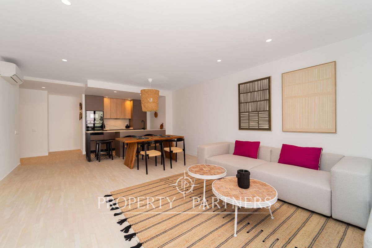 Vista exterior de Apartament en venda en  Madrid Capital amb Aire condicionat, Calefacció i Terrassa