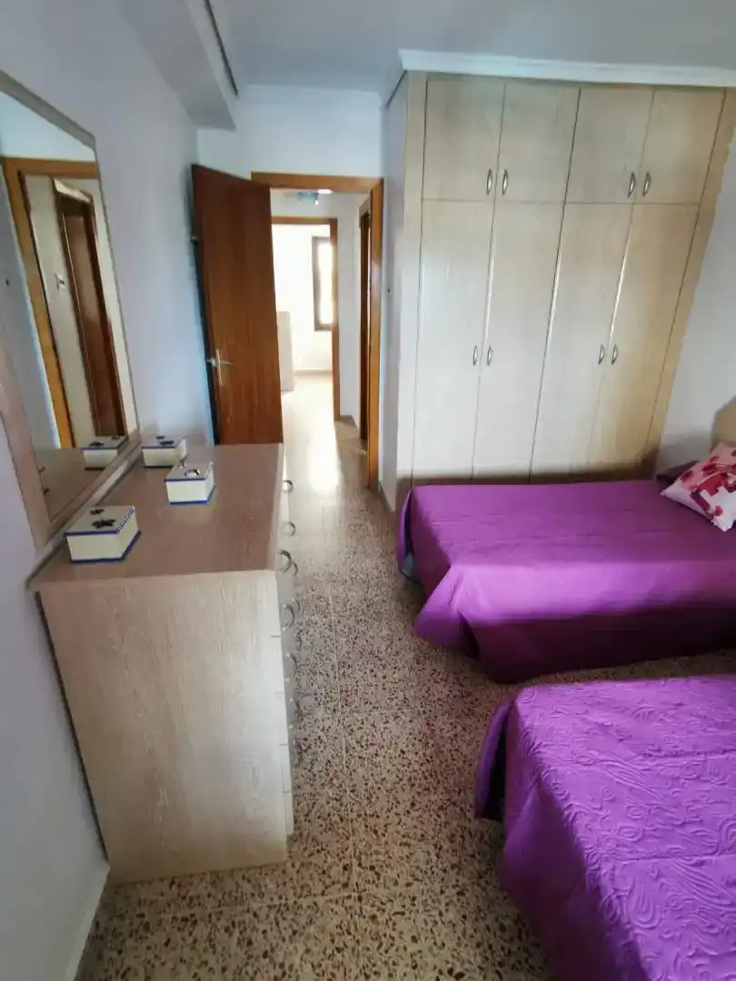 Dormitori de Pis en venda en Tavernes de la Valldigna amb Jardí privat, Piscina i Moblat