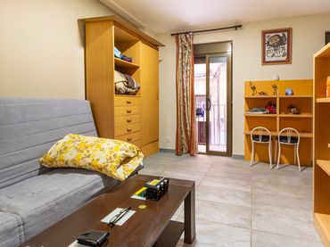 Piso con balcón en venta en Carrer Sant Pere 12