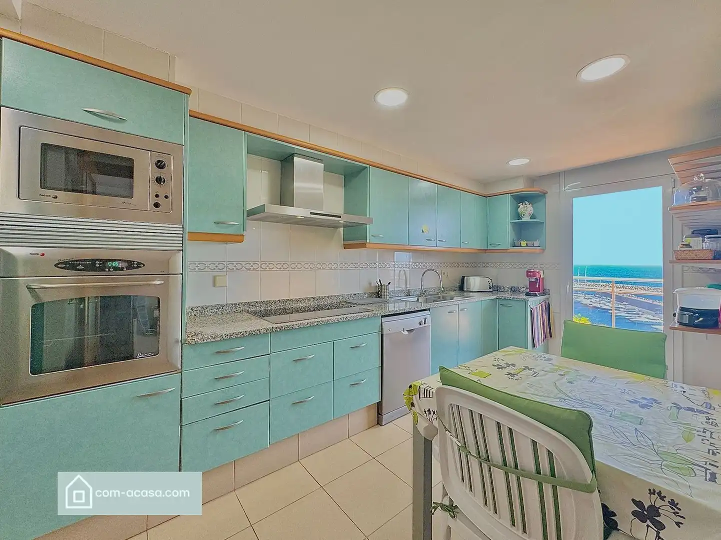 Kitchen of Attic for sale in El Pedró