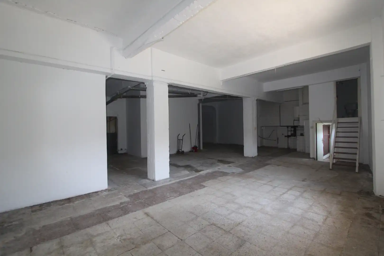 Business premises for sale in Ugao- Miraballes, imagen 17