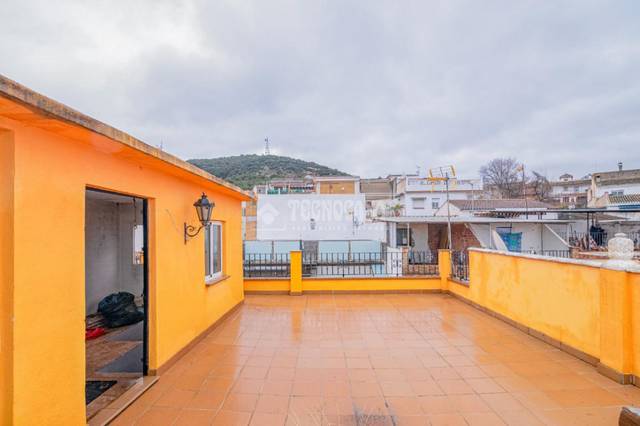 Casa adosada en Venta en Haza Grande
