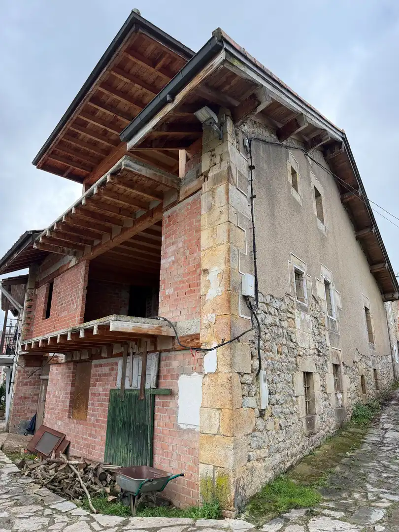 Adossat en venda a Corvera de Toranzo, imagen 14