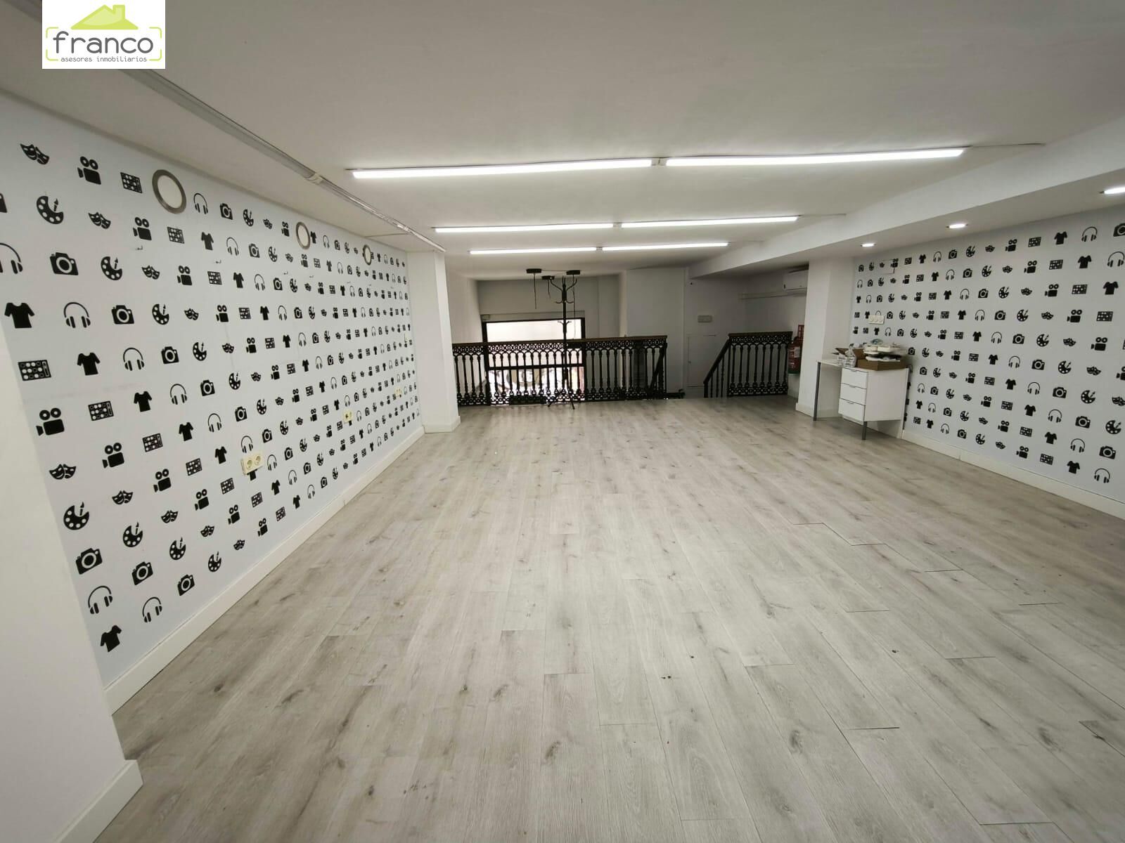 Premises to rent in  Murcia Capital  with Air Conditioner