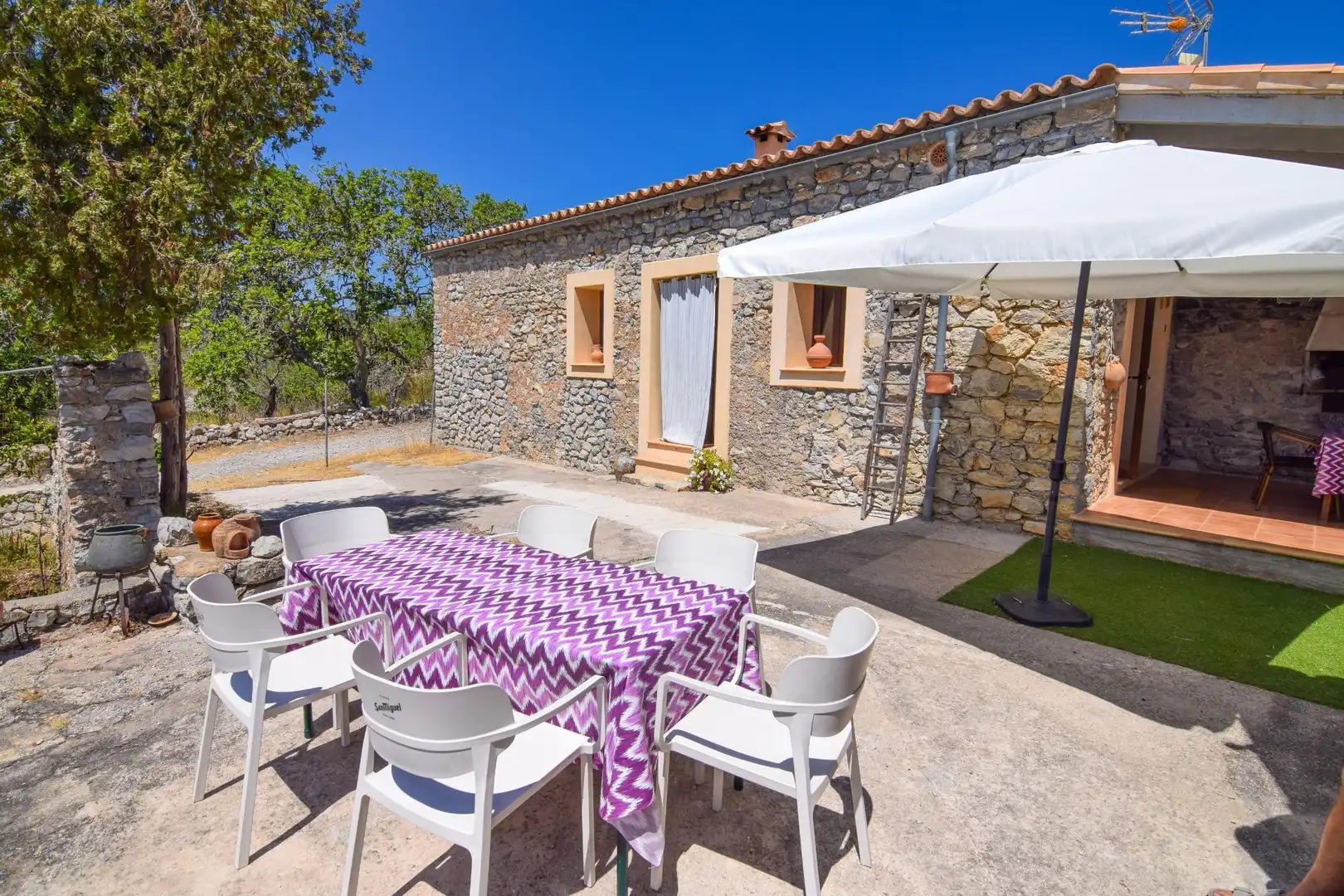 Terraza de Finca rústica de alquiler en Artà con Aire acondicionado, Calefacción y Trastero