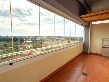 Àtic amb ascensor en venda a Calle Algarrobo