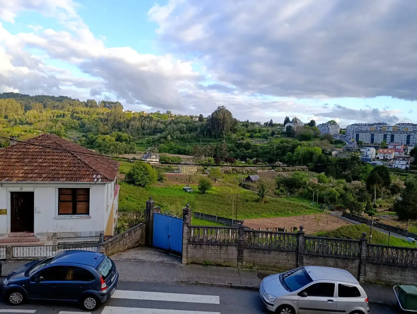 Vista exterior de Piso en venta en Betanzos con Amueblado, Horno y Lavadora