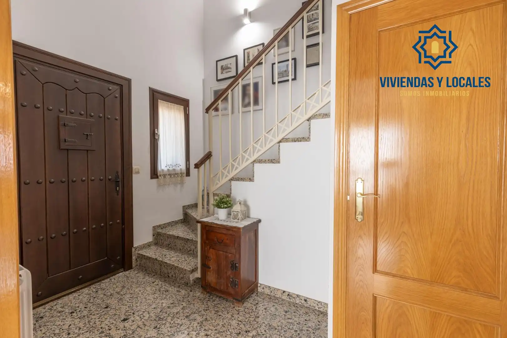 Chalet con terraza en venta en Calle BRASIL, imagen 7