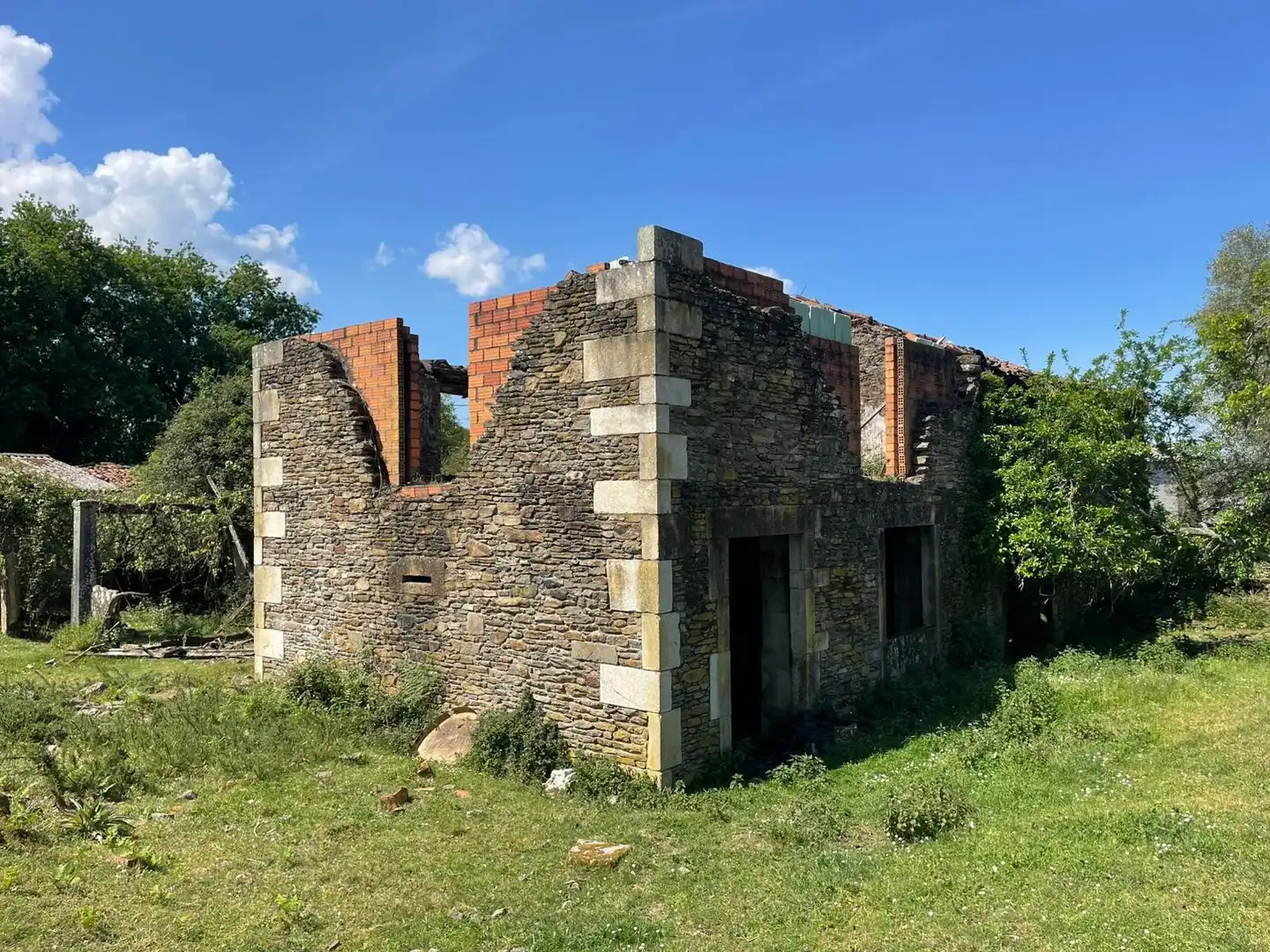 Vista exterior de Finca rústica en venta en Lalín con Amueblado