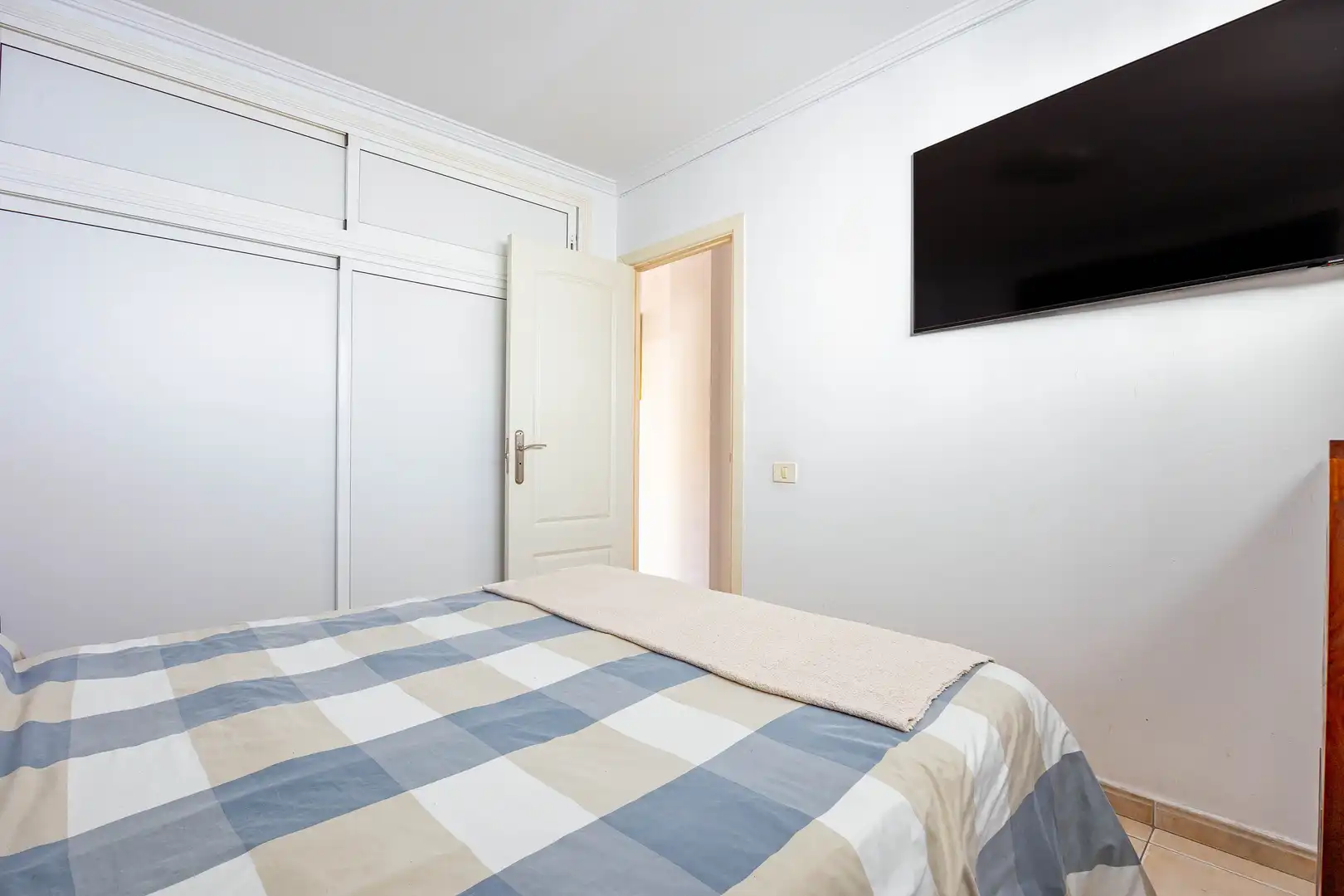 Habitación de Piso en venta en San Bartolomé de Tirajana con Terraza, Piscina y Amueblado