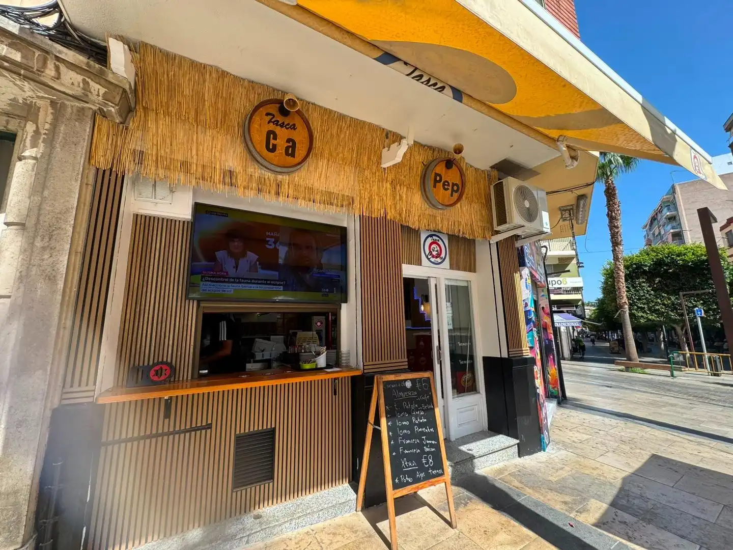 Local de alquiler en Llíria con Aire acondicionado, Terraza y Amueblado