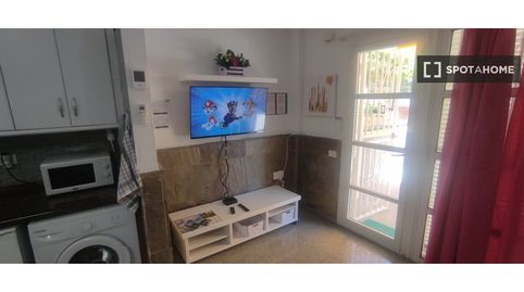 Photo 5 of Room in Playa de las Américas, Arona