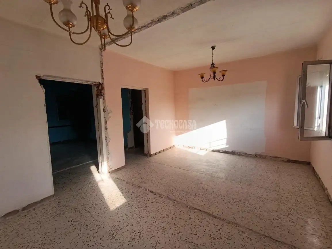 Casa aparellada en venda a La Carolina, imagen 7
