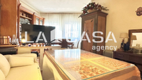 Sala d'estar de Pis en venda en  Sevilla Capital amb Traster